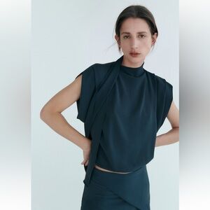 Zara WRAP COLOR TOP. Blue. Size M. New with Tags.